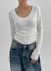 Pewing Semi-Crop Rounding Unek Langarm-T-Shirt