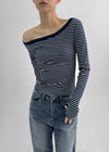 Squat Stripe Unbalance Shoulder Long Sleeve T-shirt