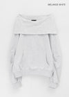 Remembu Off-Shoulder Hoodie