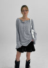 Fonmue Stripe Off-Shoulder Long Sleeve Tee