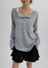 Fonmue Stripe Off-Shoulder Long Sleeve Tee