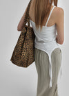 Soak Snap Button Leopard Big Shoulder Bag